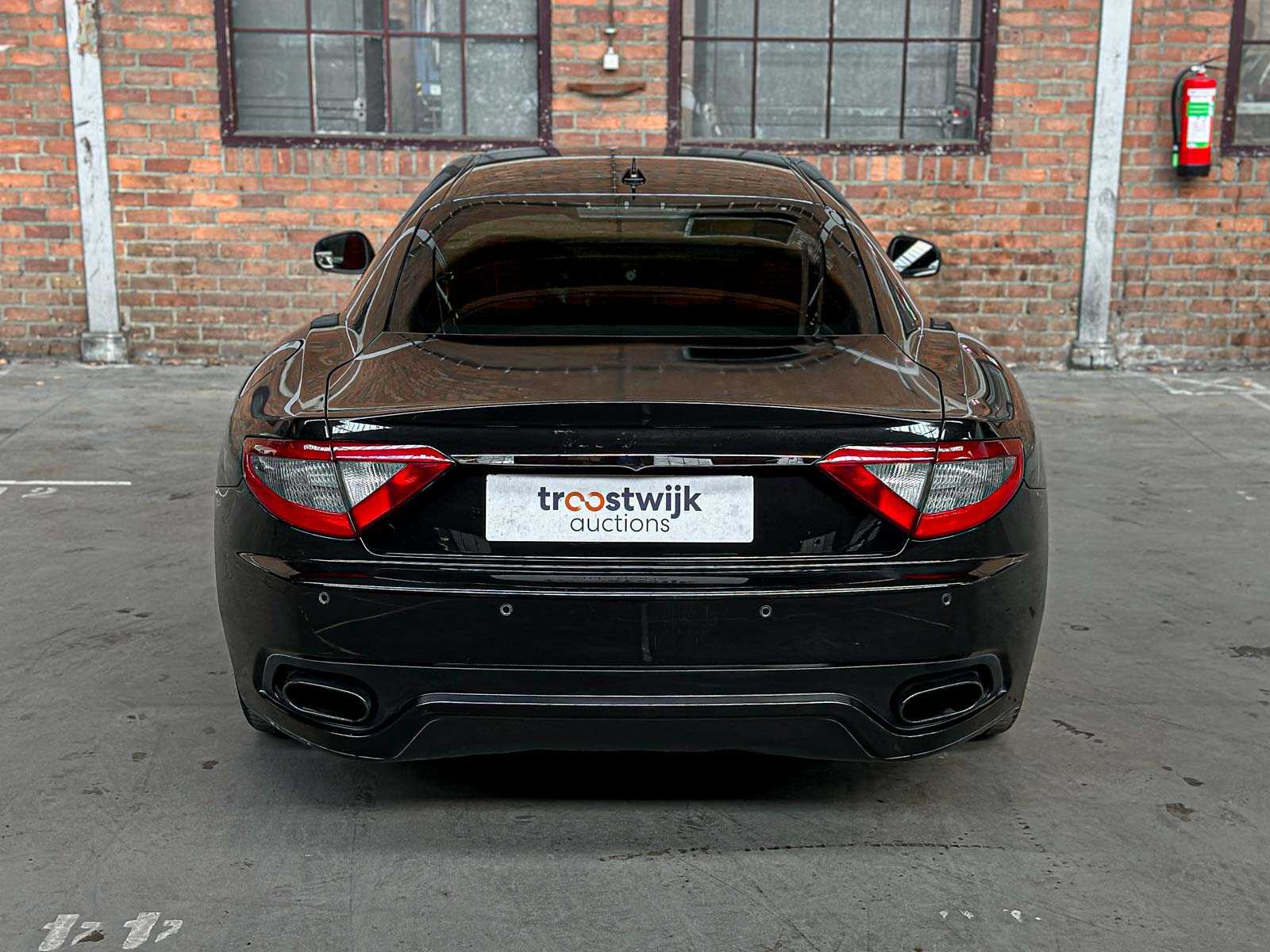 Maserati GranTurismo 4.7 V8 460pk 2016