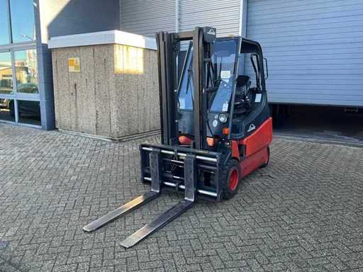 Stivuitor Linde E30-02/600 2011