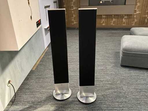 Loewe floorstanding loudspeaker (2x)