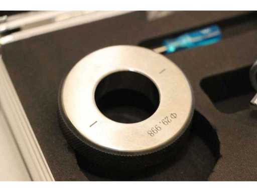 FREUTEK SDM0062 micrómetro interior de 3 puntos 30-40 x 0,05 mm