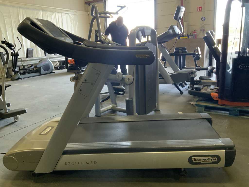 technogym excite classic run 700 med Treadmill