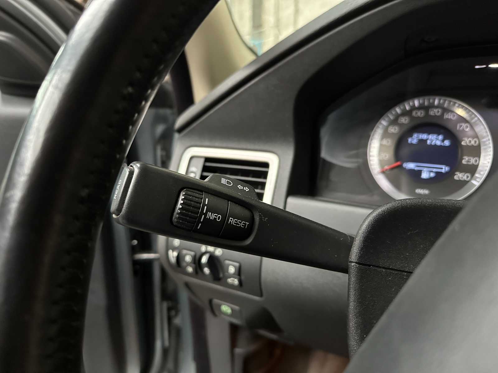 Volvo V70 3.0 T6 AWD Summum 286PK 2008, JNJ-06-P