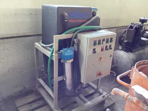 VEDANI Unità pompa con filtro assoluto