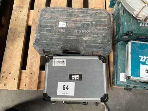 Werkzeugkasten mit Inhalt (2x)