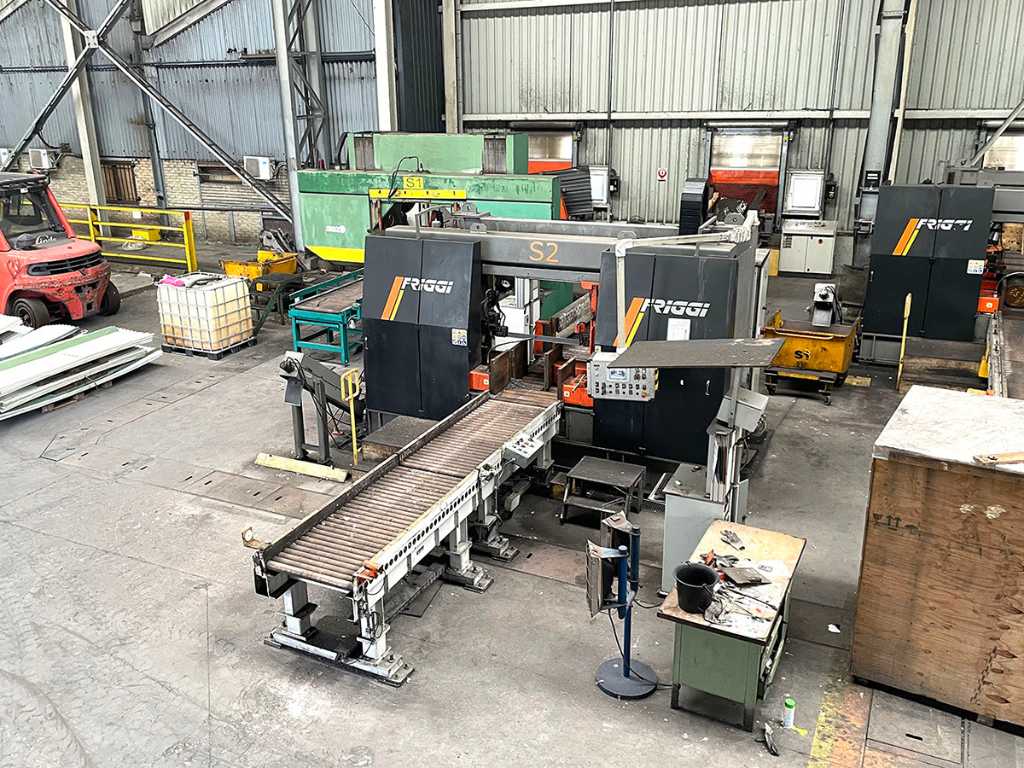 Friggi - zware 660 x 700 mm CNC - Lintzaagmachines