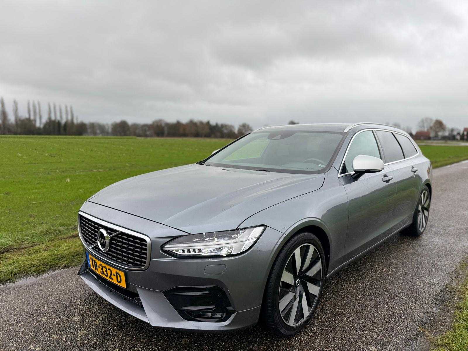 Volvo – 2018 – V90 – 2.0 D3 R-Design – TR-332-D