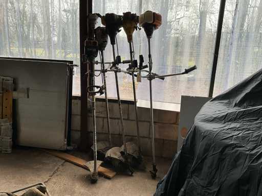 6 x Various brush cutters