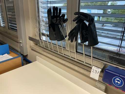 Glove rack