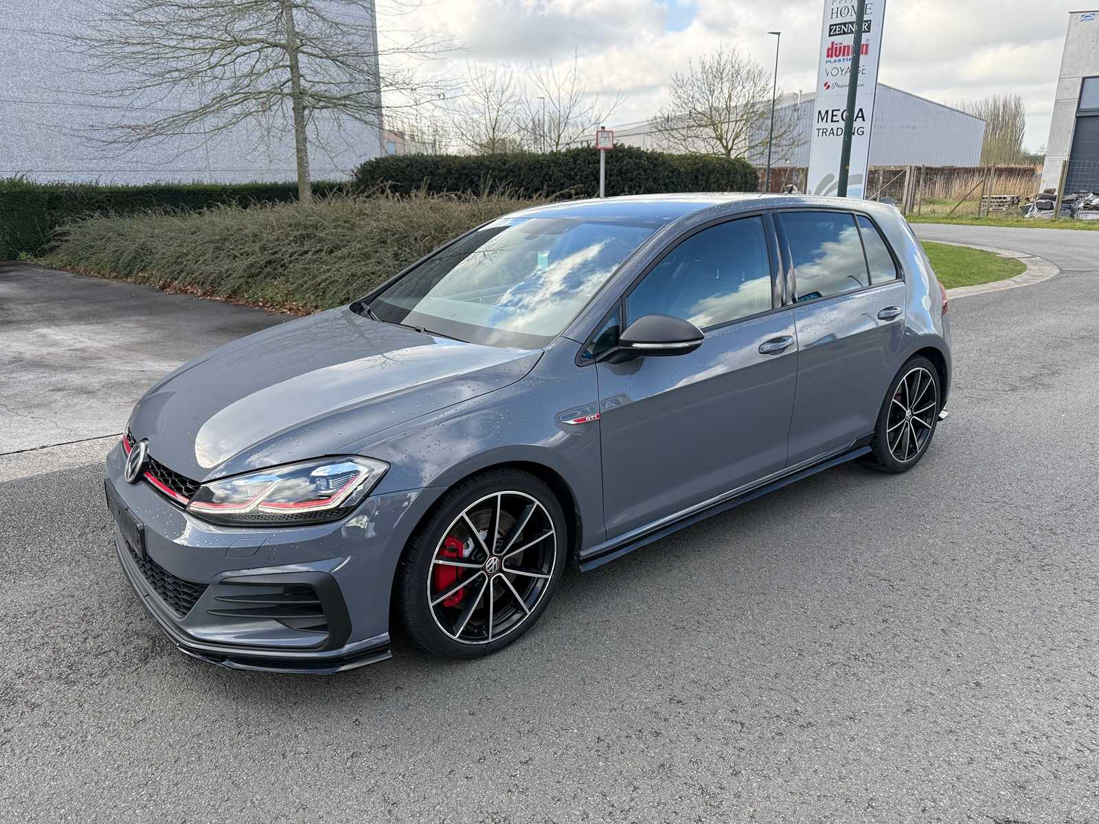 VOLKSWAGEN – 2019 – GOLF GTI – GTI TCR – Samochód