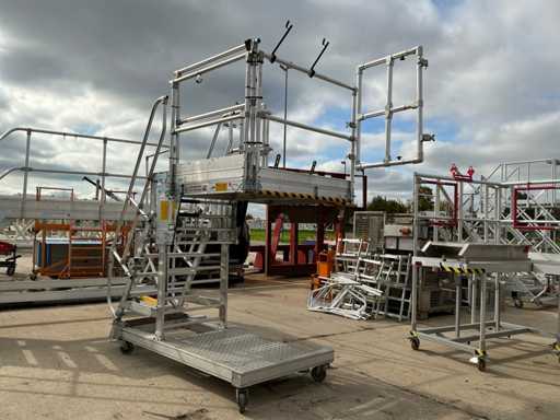 GÜNZBURGER - Piattaforma di lavoro mobile, regolabile in altezza