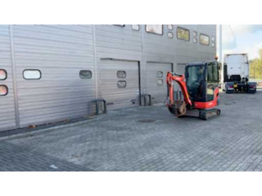 bb7f56ec-252b-4ce8-8dc8-067852b2a0dc.mp4