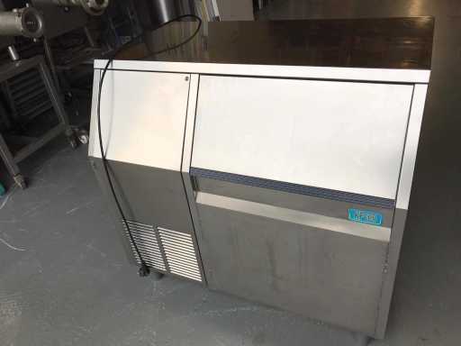 Scherfijsmachine - KF 165 - Ijsblokjesmachine scherfijsmachine