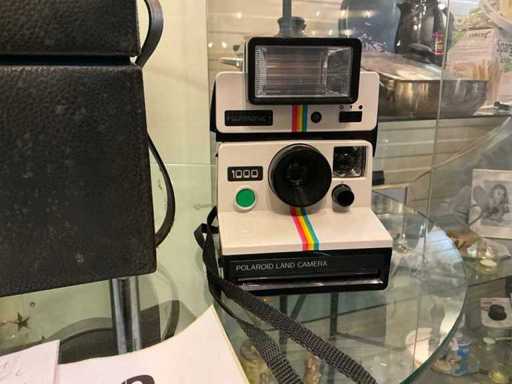 Polaroid Oldskool Photo Camera + Philips video camera
