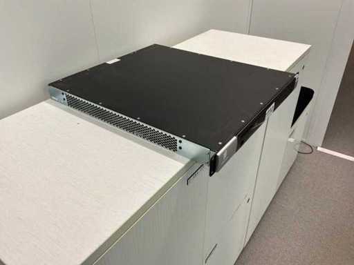 Receptor modular ERICSSON RX8200