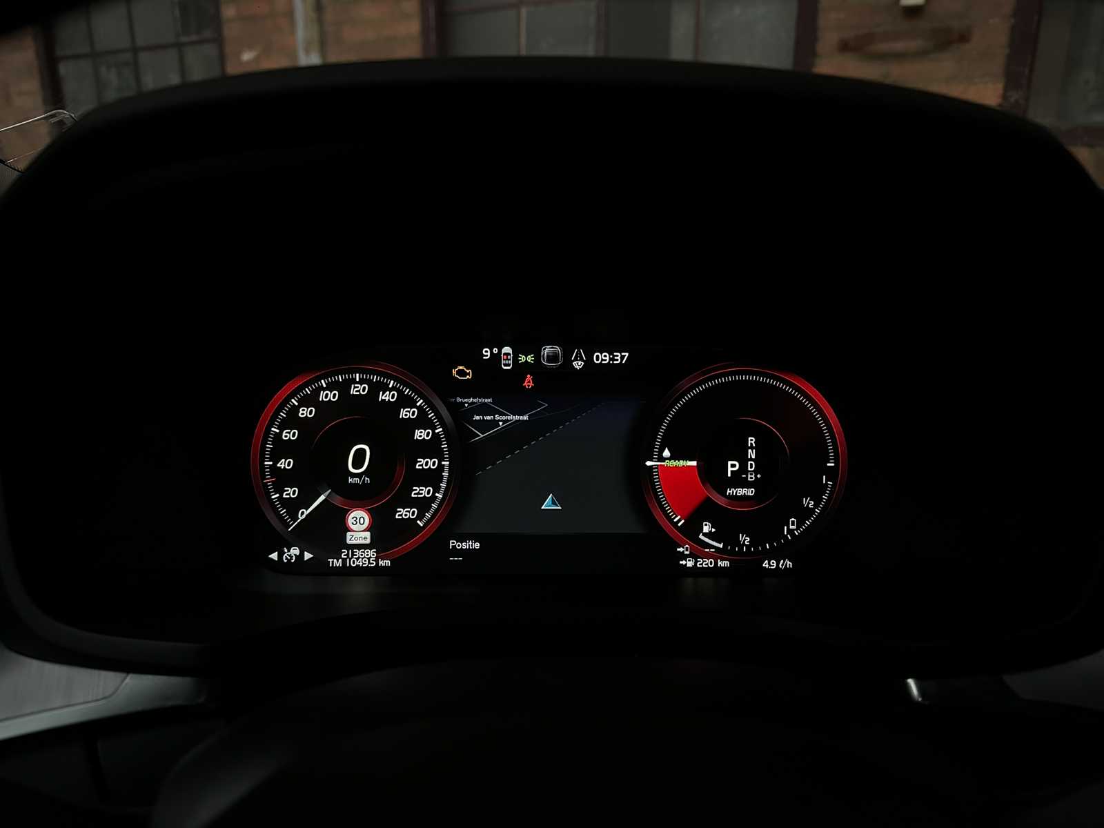 Volvo V60 2.0 T6 Recharge AWD Inscription Expression 253pk 2021 (Origineel-NL + 1e eigenaar), N-828-HZ