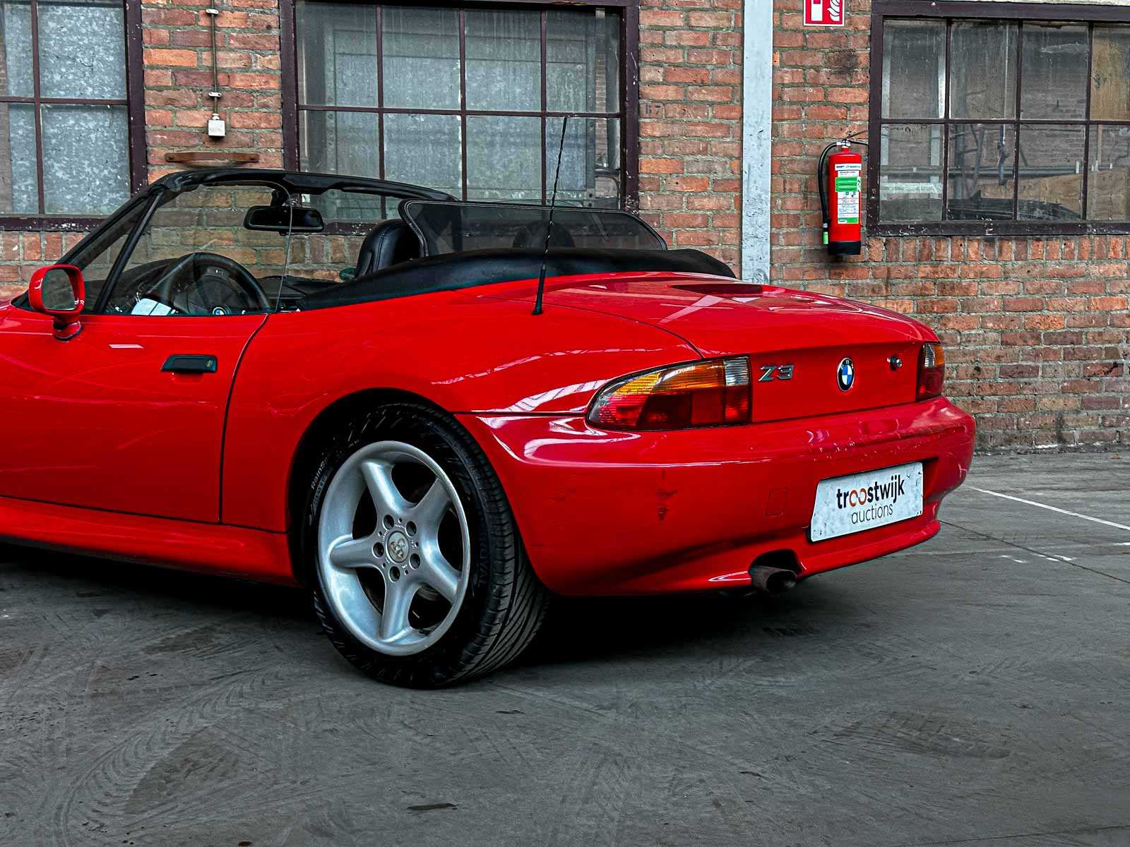 BMW Z3 Roadster 1.9 140pk 1999, 98-PT-GF