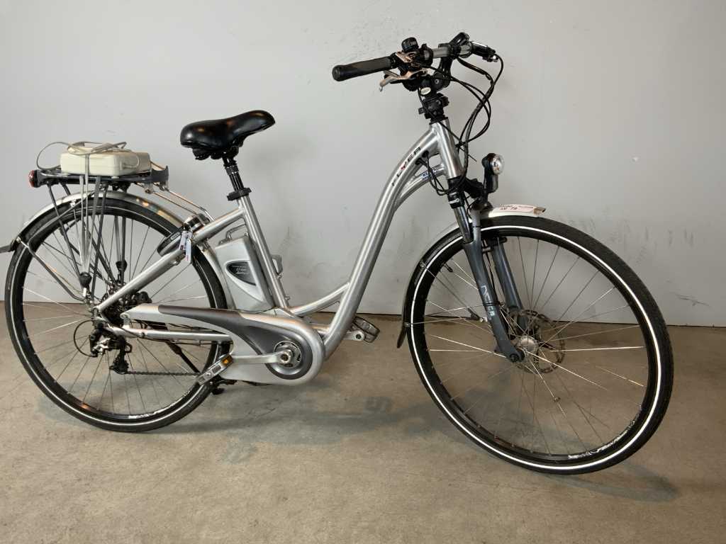 Bicicletă electrică Flyer Ebike