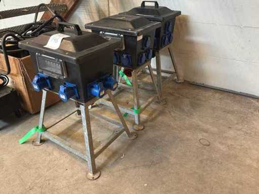 Cutie de conexiune pentru construcții (3x)