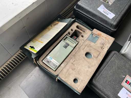 Contagiri Ono Sokki HT-441