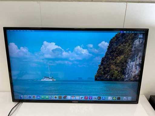 Samsung (ED46D) 46”, 1920x1080 (FHD) LED Monitor