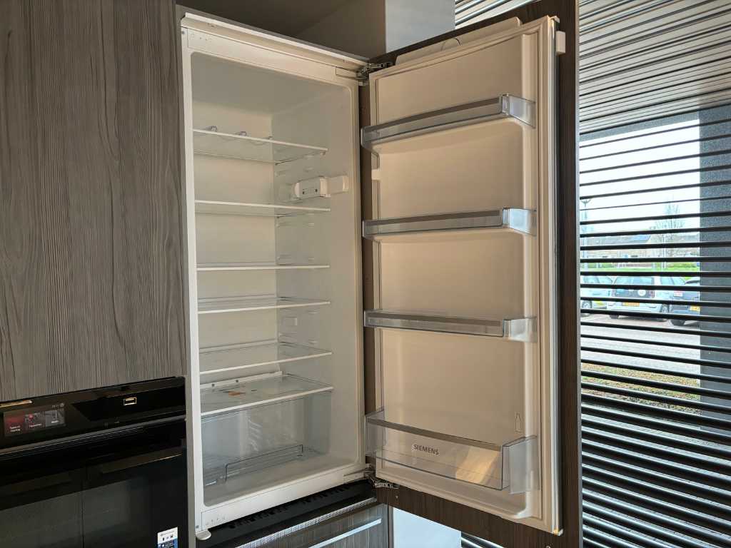 Siemens - KI24RNFF1 - Refrigerator (c)