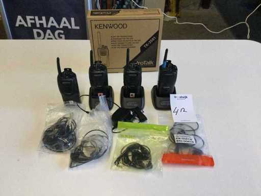 Kenwood - Walkie-talkie with chargers and earphones. (4x)