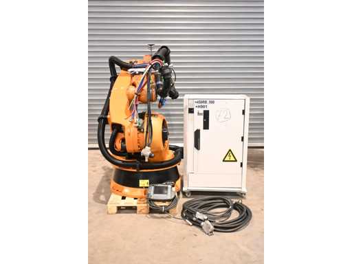 KUKA KR 210-2 2000 KUKA Industrial Robot KR 210-2 2000 ( 10008245 ) + (V)KRC2 ed05 + 00-130-547