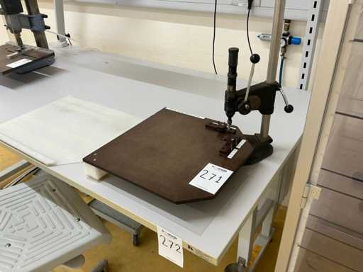 Hand stamping machine