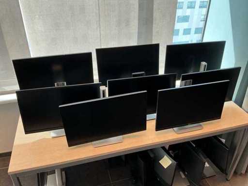8x Dell Monitor 24inch met voet!