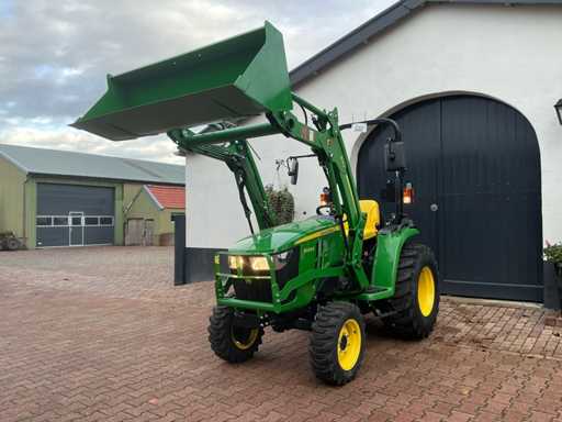 2022 John Deere E02 Vierwielaangedreven Tractor