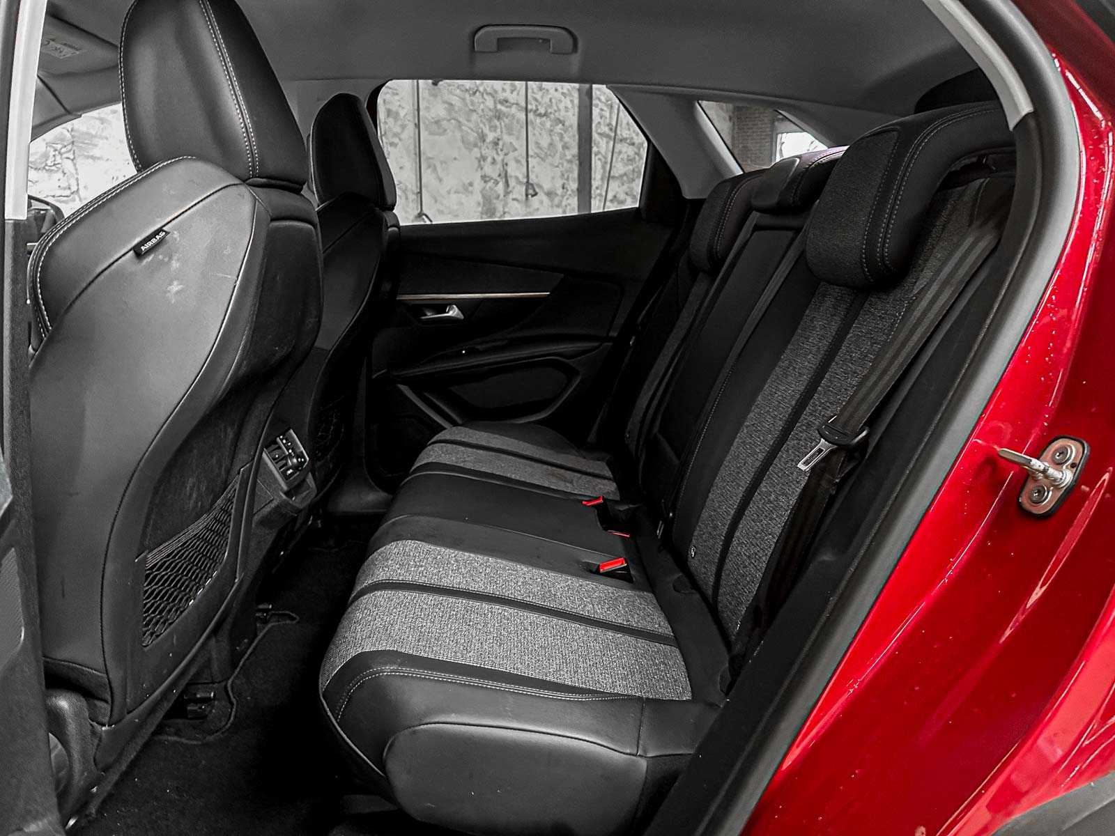 Peugeot 3008 1.2 PureTech Allure 131 PS 2019, G-246-KZ