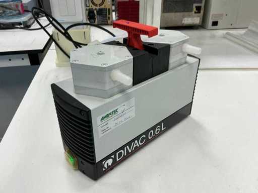 Leybold Divac 0,6L Pompe
