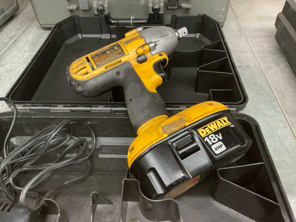 DeWalt DC821 Impact Wrench Troostwijk Auctions