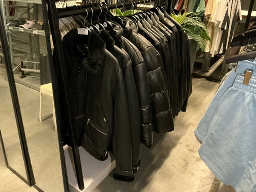 Batch of various Balr leather jackets (16x)