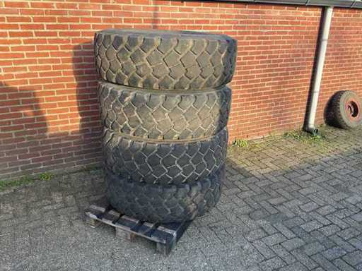 Pneus Michelin Xzl 365/85R20 (4x)