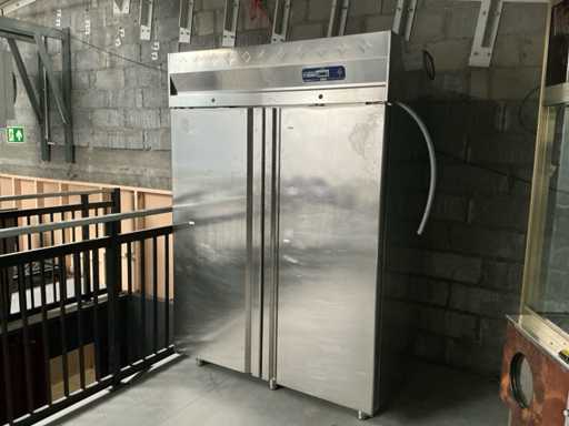 Diamond IE140/N Freezer