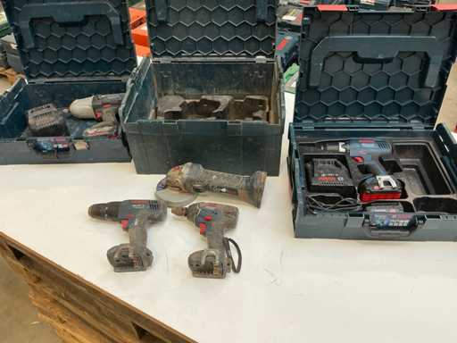 Bosch Batteriewerkzeug (5x)