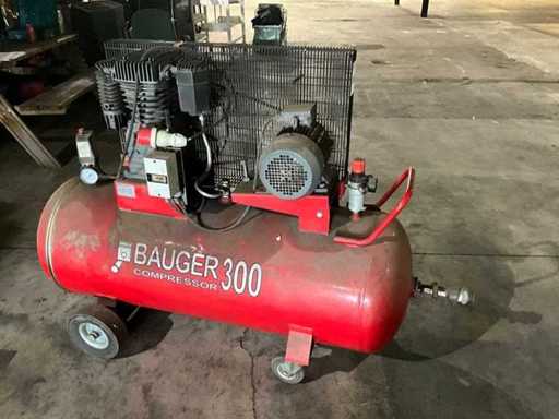 2011 Bauger CR 305+S Piston Compressor