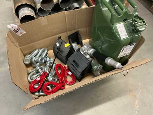 Workshop equipment as good as new