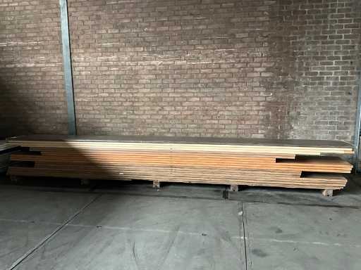 Piano da lavoro impermeabile in compensato Interblad con HPL (laminato ad alta pressione) Circa 89 metri