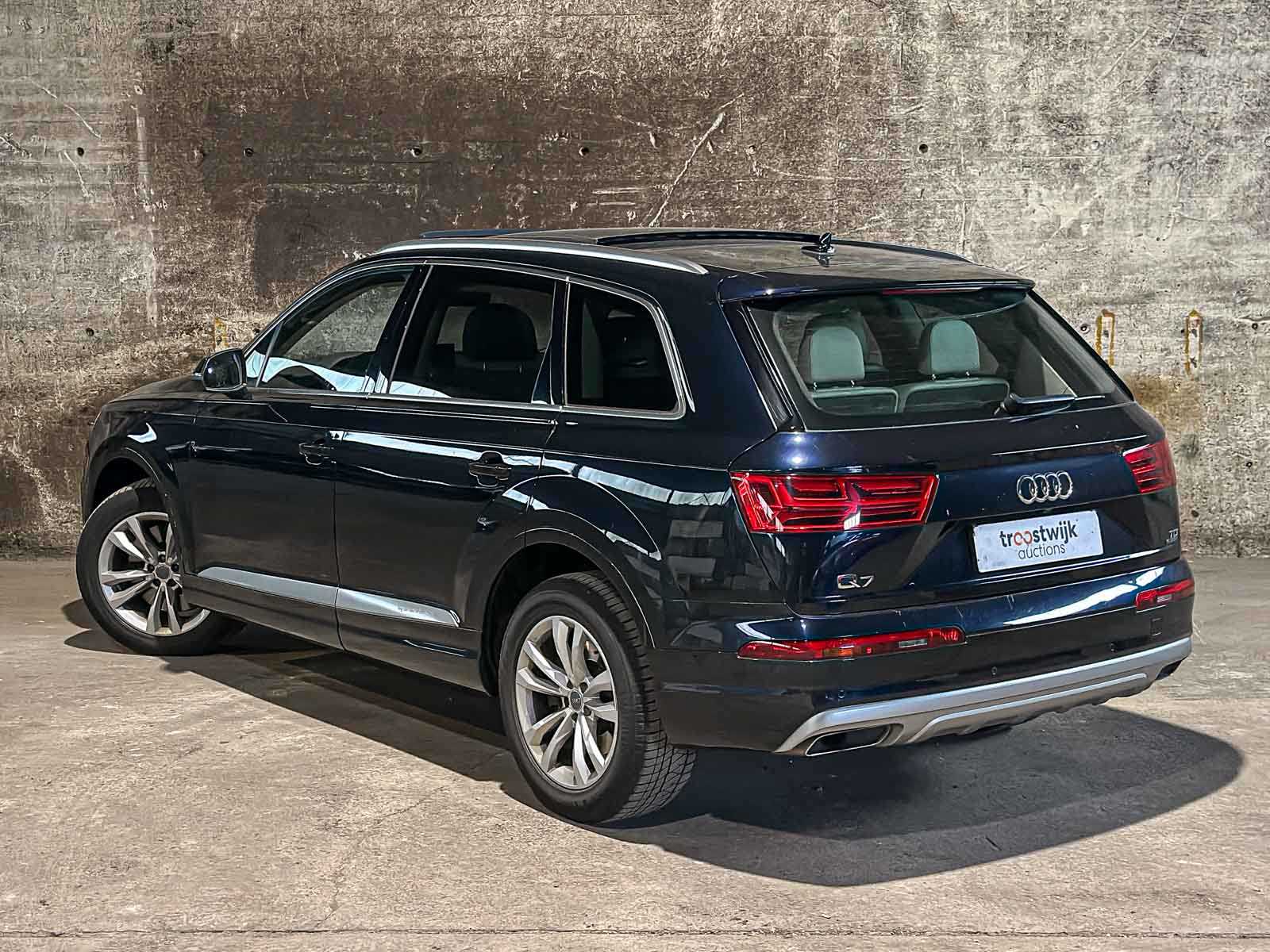 Audi Q7 3.0 TDI quattro Pro L+ 7p 272pk 2015, JB-821-S