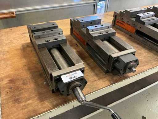Allmatic TC 125 Maschinenschraubstock (2x)
