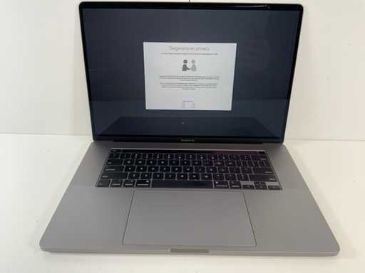 Apple MacBook Pro 16", Core(TM) i7 9a generazione, 16 GB di RAM, 500 GB NVMe, AMD Radeon RX Pro 5500M 4GB