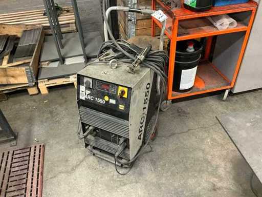 Macchina per saldatura a montanti HBS ARC 1550