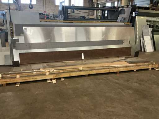 Batch of various metal sheet material