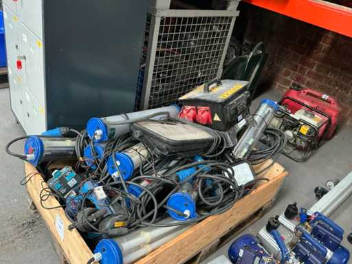 To be repaired or for parts