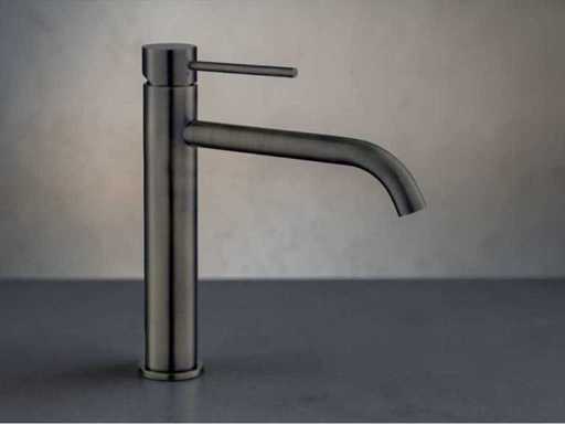 Baseline Kitchen Mixer Tap bronze black