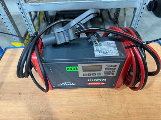 Fronius Selectiva 2050 24V 50A Carretilla elevadora de alta frecuencia Transpalet Cargador eléctrico