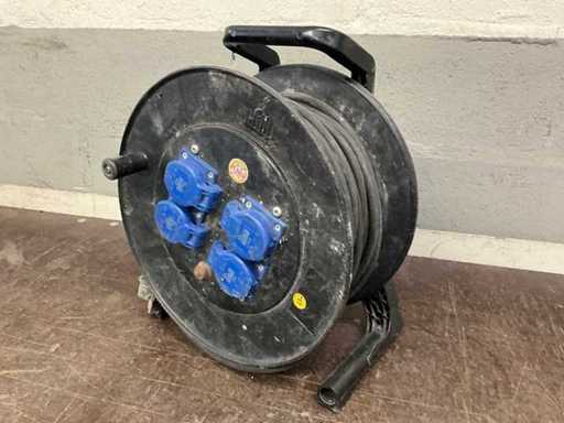 Bobine de câble d’extension 220V