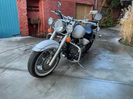 Yamaha XV 1600A Whitestar Motorcycle